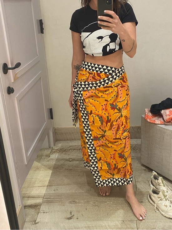 FARM Rio Dresses & Skirts - Farm Rio x Anthropologie Banana Print Yellow Tropical Wrap Skirt